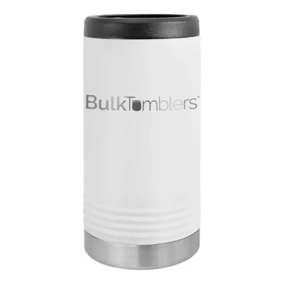 Gepersonaliseerde Skinny Beverage Holder voor slim blikje met lasergegraveerd logo op geïsoleerd roestvrij staal