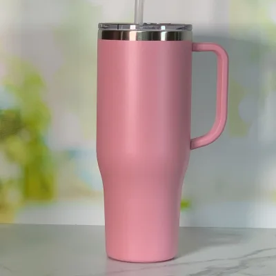 40 oz isoleret termokop i rustfrit stål med hank og skruelåg med skydelåg